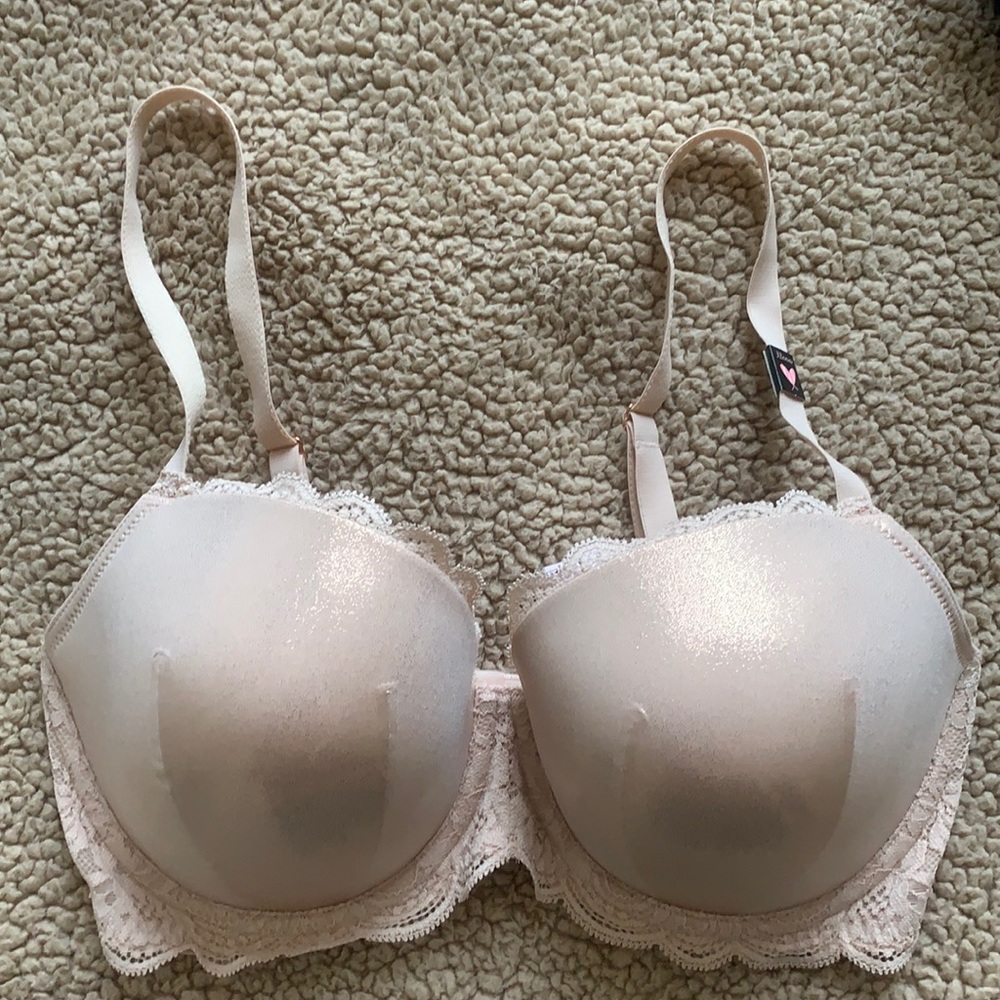 NWOT Victoria’s Secret bra